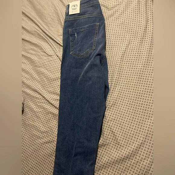 Zara jeans - Picture 2 of 5